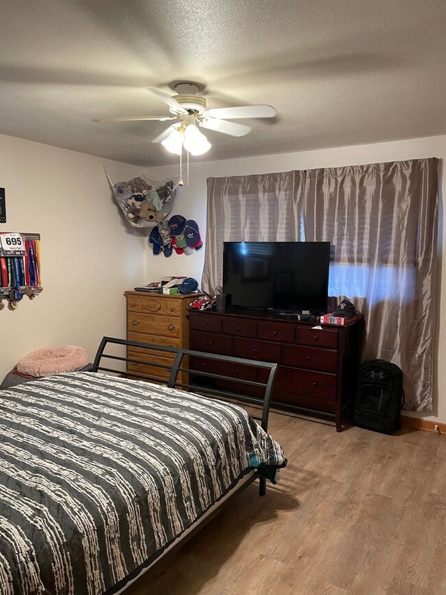 Building Photo - 3811 28th St