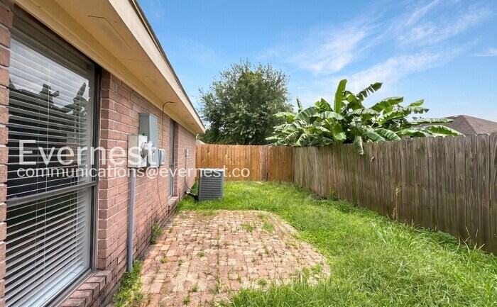 Building Photo - 4730 Black Rock St