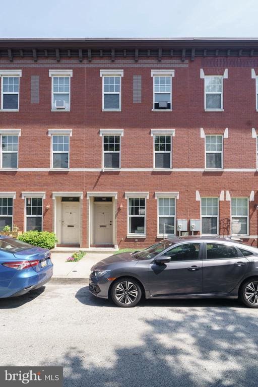 Building Photo - 1205 Clymer St