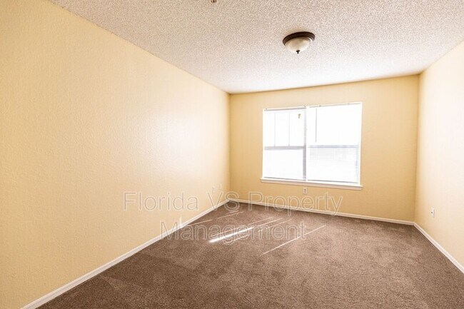 Building Photo - 2208 Antigua Pl