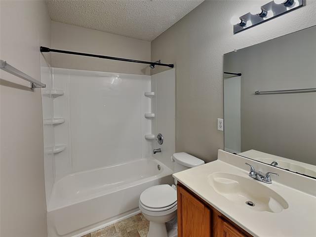 Building Photo - 5709 Addington Dr