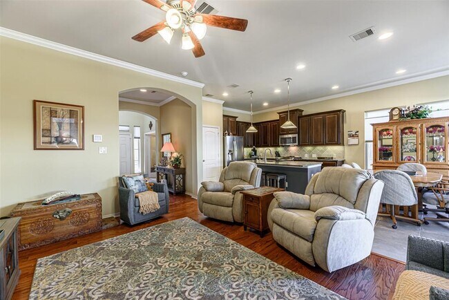 Building Photo - 16930 Makanda Dr