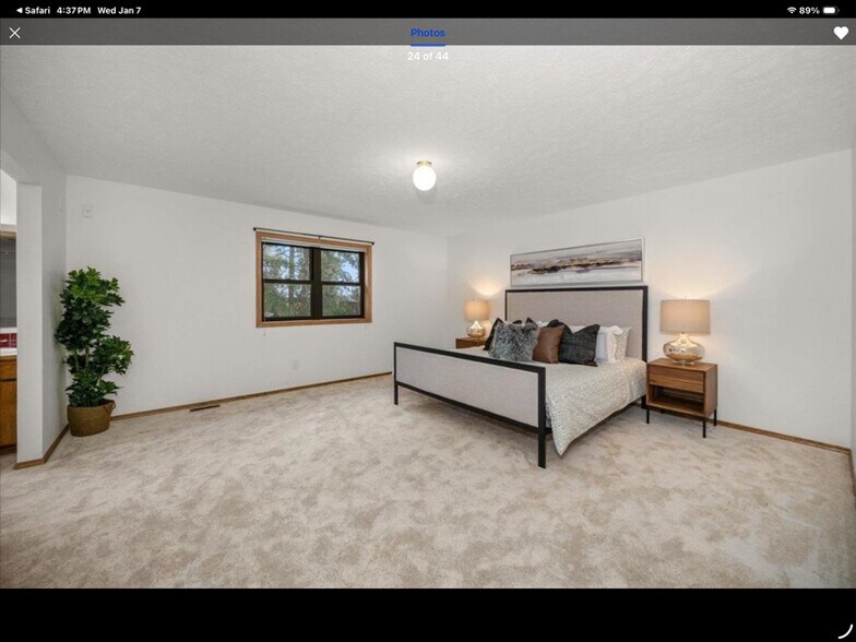 Building Photo - 15408 N Franklin Ct