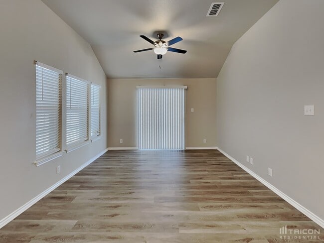 Building Photo - 1719 Joy Spring