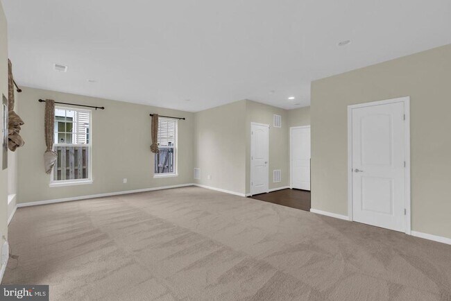 Building Photo - 25284 Arrowroot Terrace