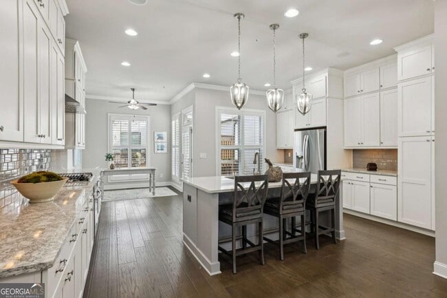 Building Photo - 355 Cricket Ln