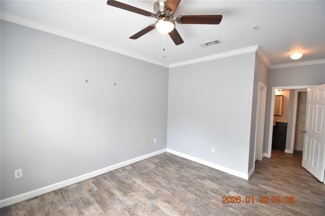 Building Photo - 18573 Bridle Club Dr