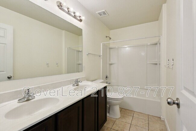Building Photo - 3628 Lazy Diamond