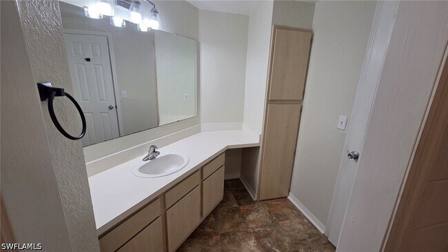 Building Photo - 23520 Walden Center Dr