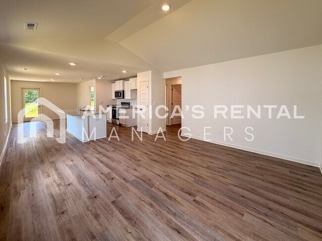 Building Photo - Coming Soon! Available to View NOW!!!