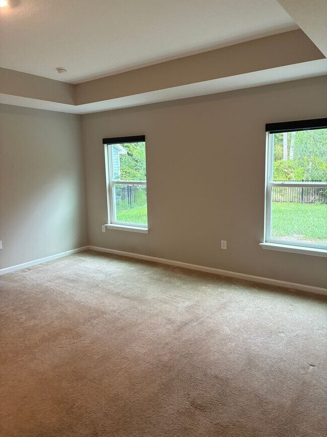 Building Photo - 107 Holm Pl
