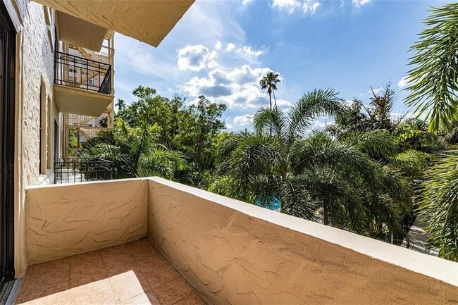 Building Photo - 2109 Bayshore Blvd