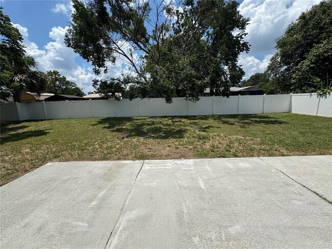Building Photo - 1607 Stafford Rd