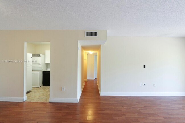 Building Photo - 4810 NW 79th Ave