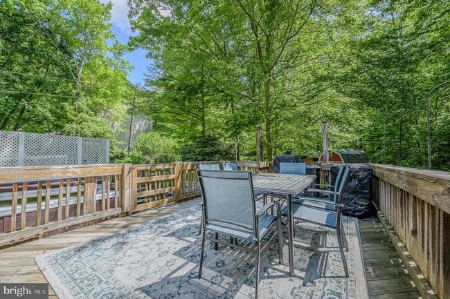 Building Photo - 12510 Basswood Dr