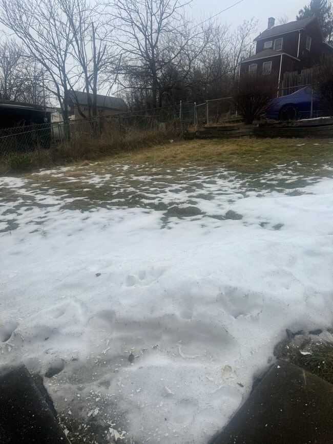 Building Photo - 545 Stokes Ave