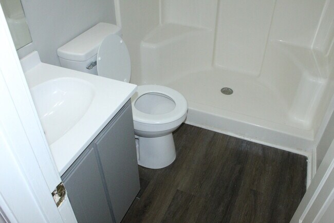 Building Photo - Totally renovated 2-bedroom, 2-full-bath townhome located in West Augusta