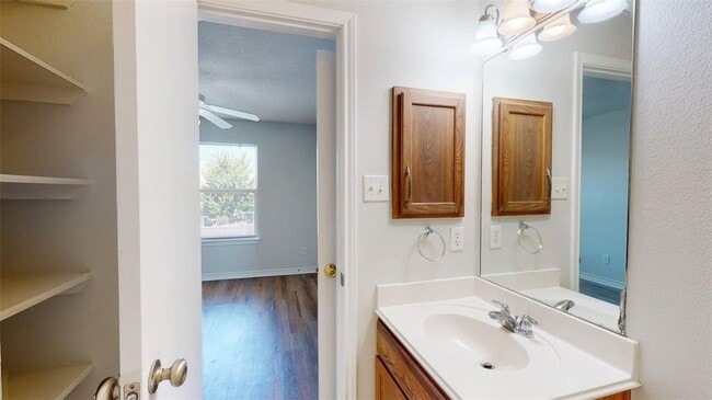 Building Photo - 4131 McFarland Dr