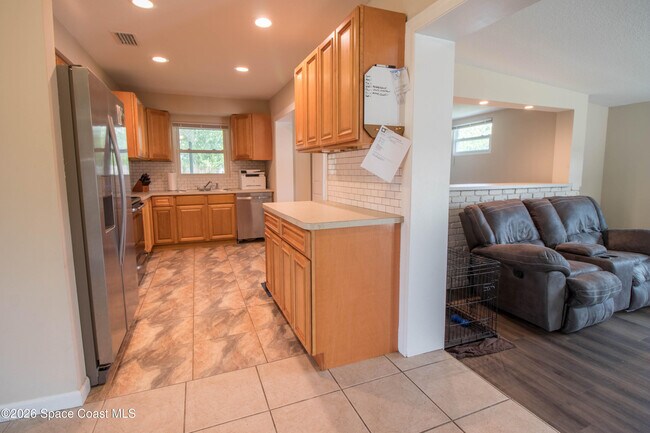 Building Photo - 2812 Kingston Ln