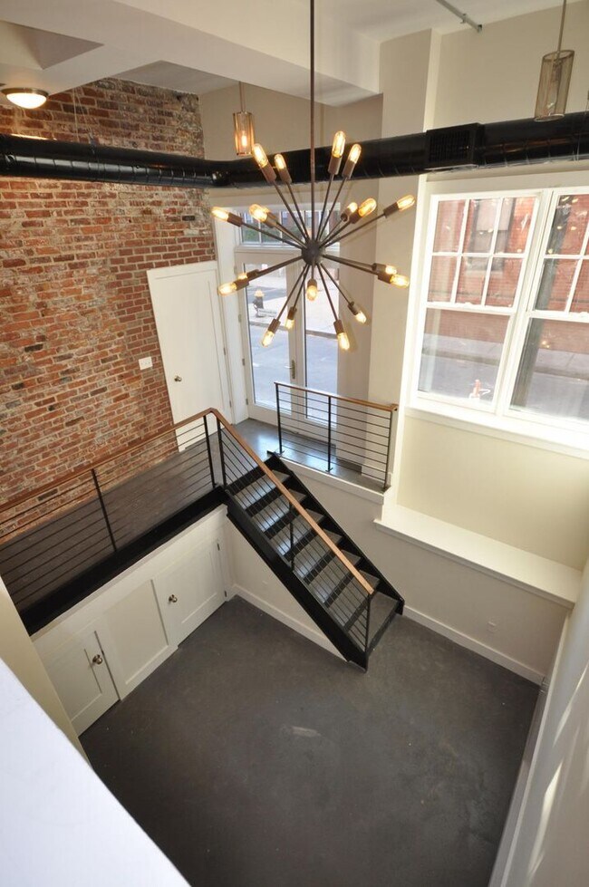 Building Photo - 663 Massachusetts Ave
