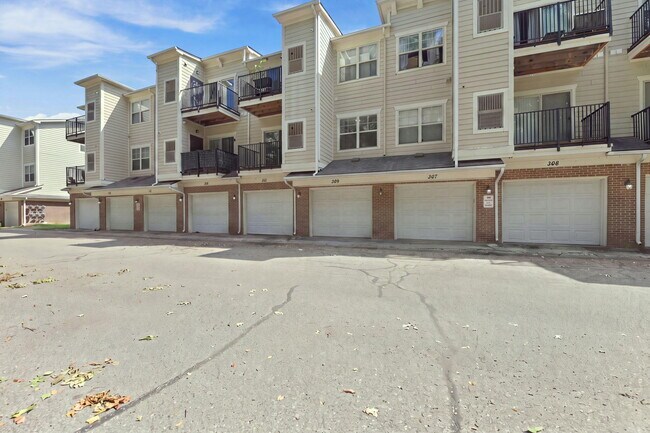 Building Photo - 309 Legato Dr