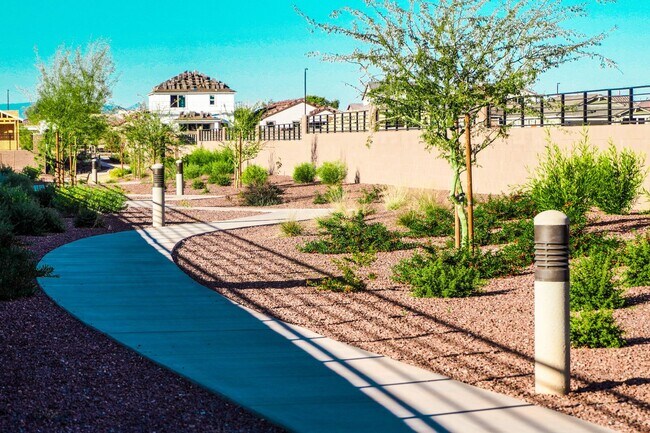 Building Photo - Home in Gated Community! Western Enclave! ...