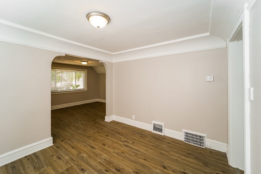 Building Photo - 3270#B North 36th Street, 53216; #1612761 ...