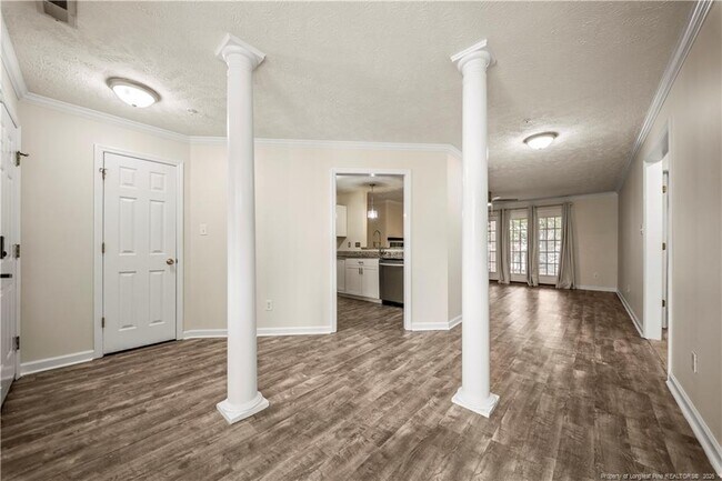 Building Photo - 380 Bubble Creek Ct