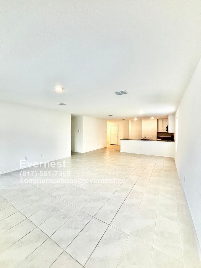 Building Photo - 1517 Vattier St