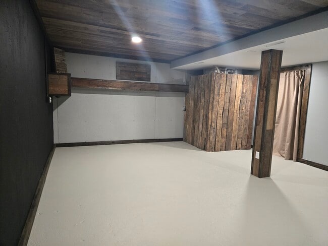Building Photo - 5409 Indian Fields Rd