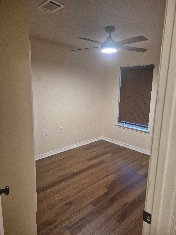 Building Photo - 1108 Sweetbriar St