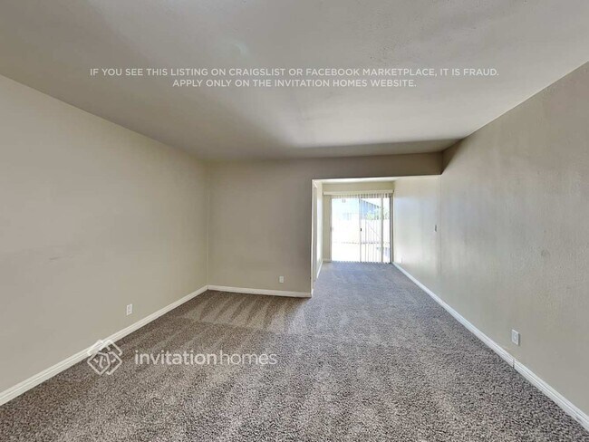 Building Photo - 12000 Lorne St