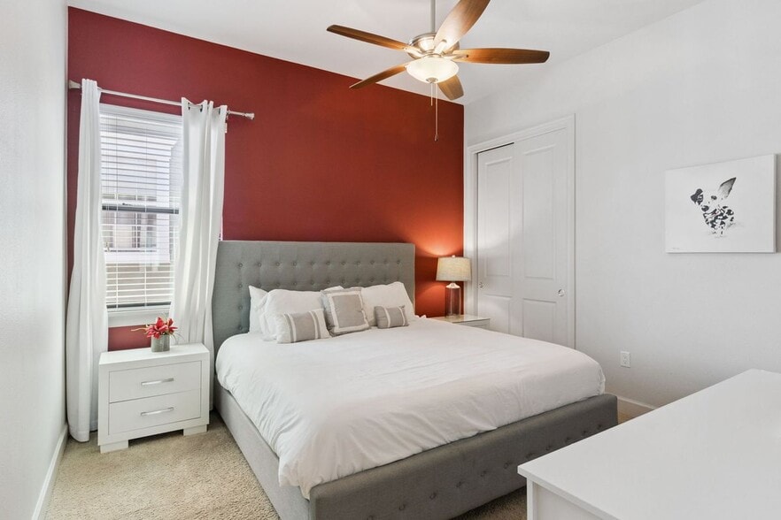 Building Photo - 7423 Sparkling Ct