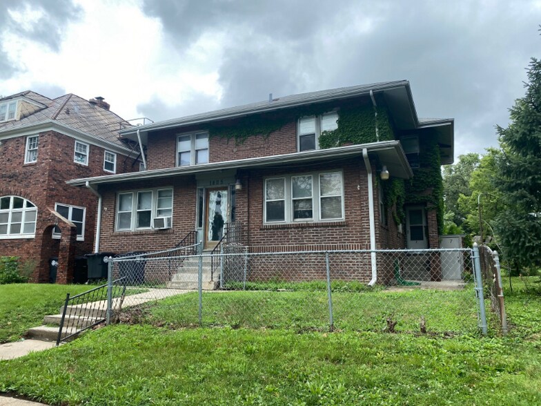 Building Photo - 1405 S 10th St