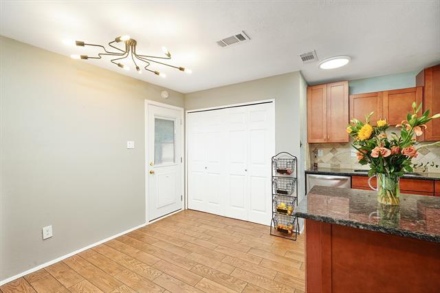 Building Photo - 5409 Slay Dr