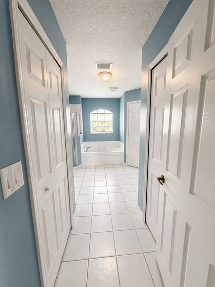 Master Bathroom - 3371 Freedom Ave
