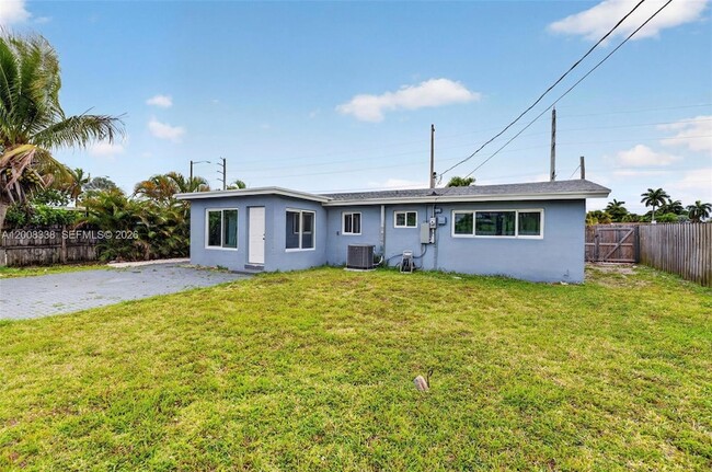 Building Photo - 2909 NW 9th Ave