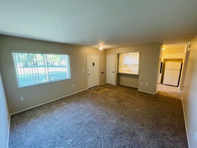 Building Photo - 27127 Sun City Blvd