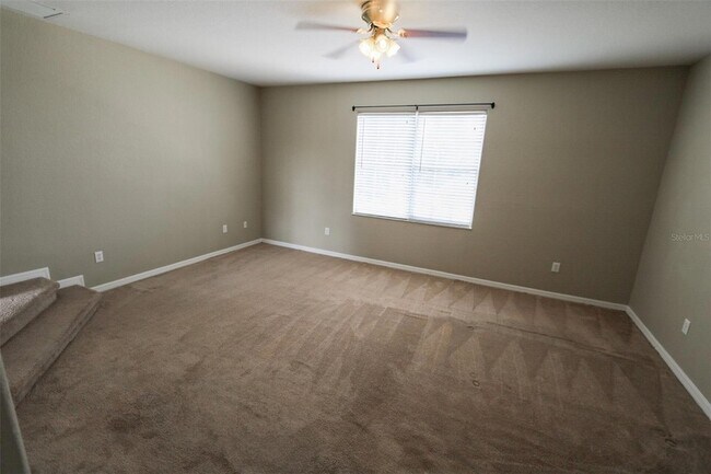 Building Photo - 9018 Pinebreeze Dr