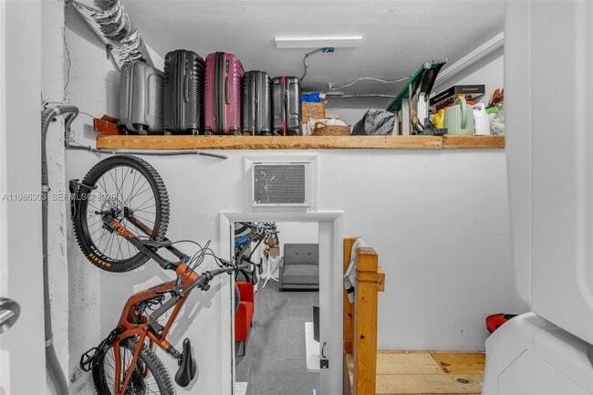 Building Photo - 20975 SW 84th Ave