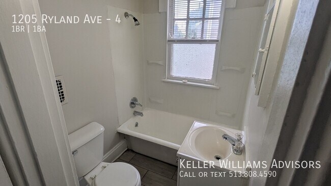Building Photo - 1205 Ryland Ave
