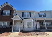 Building Photo - 2825 Bennington Dr