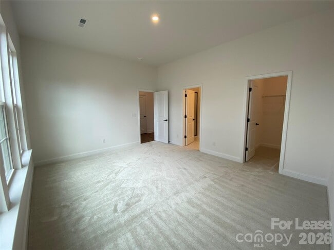 Building Photo - 4016 Hickory Pl Ln