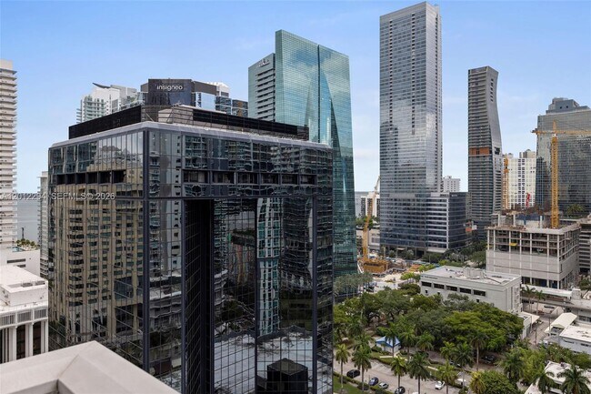 Building Photo - 1080 Brickell Ave