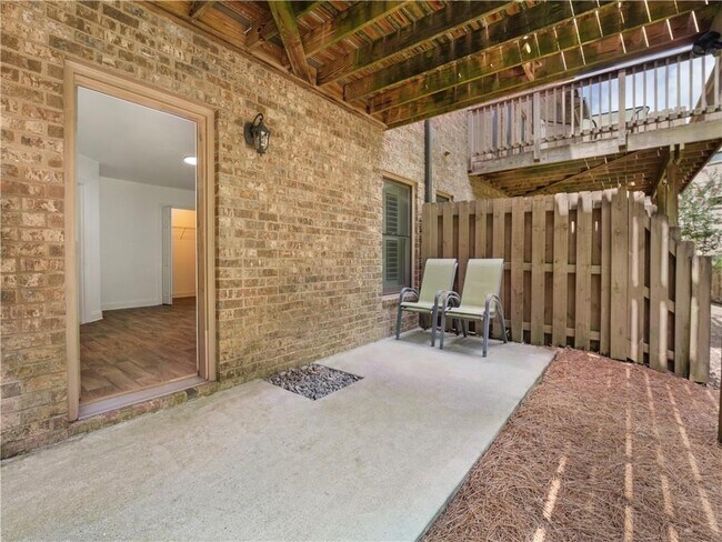 Building Photo - 3154 Chestnut Woods Dr