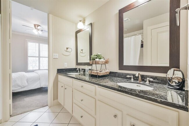Building Photo - 3124 Murworth Dr