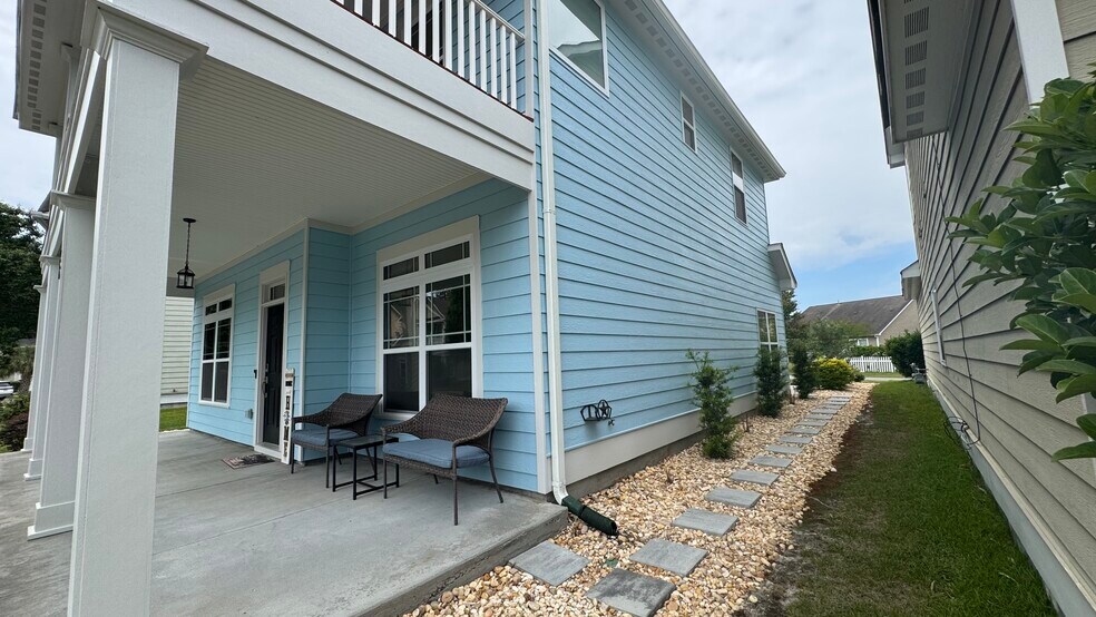 Building Photo - 68 Heritage Pky