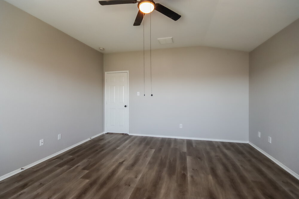 Building Photo - 8715 Sunset Pond Dr