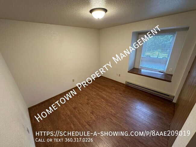 Building Photo - 1606 Sulky Dr SE