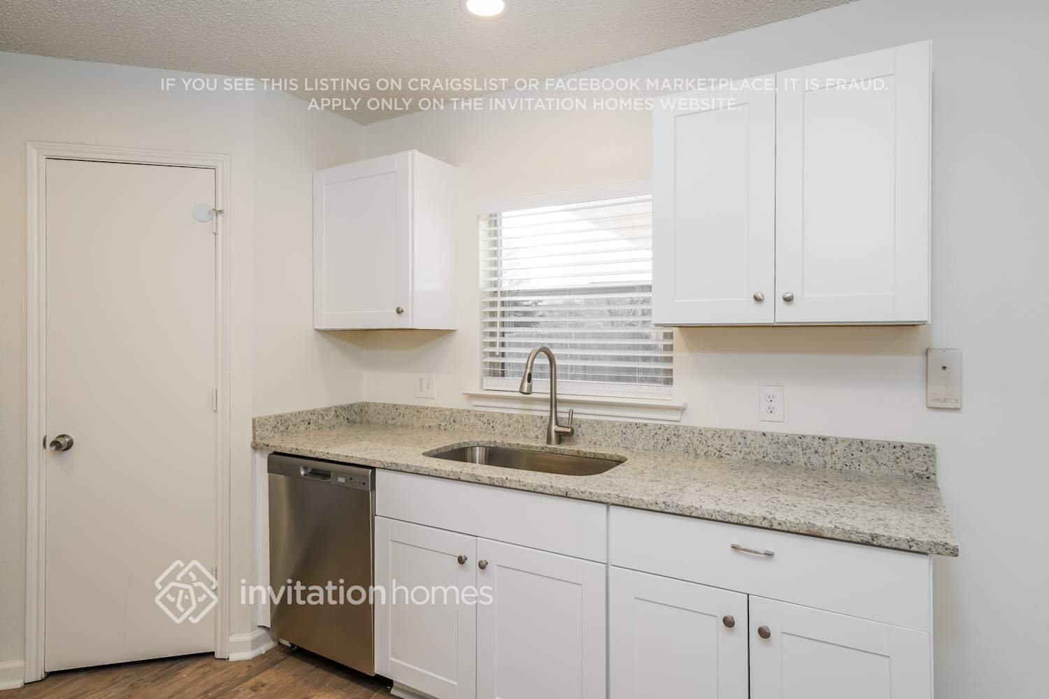 Building Photo - 115 Amber Ridge Dr